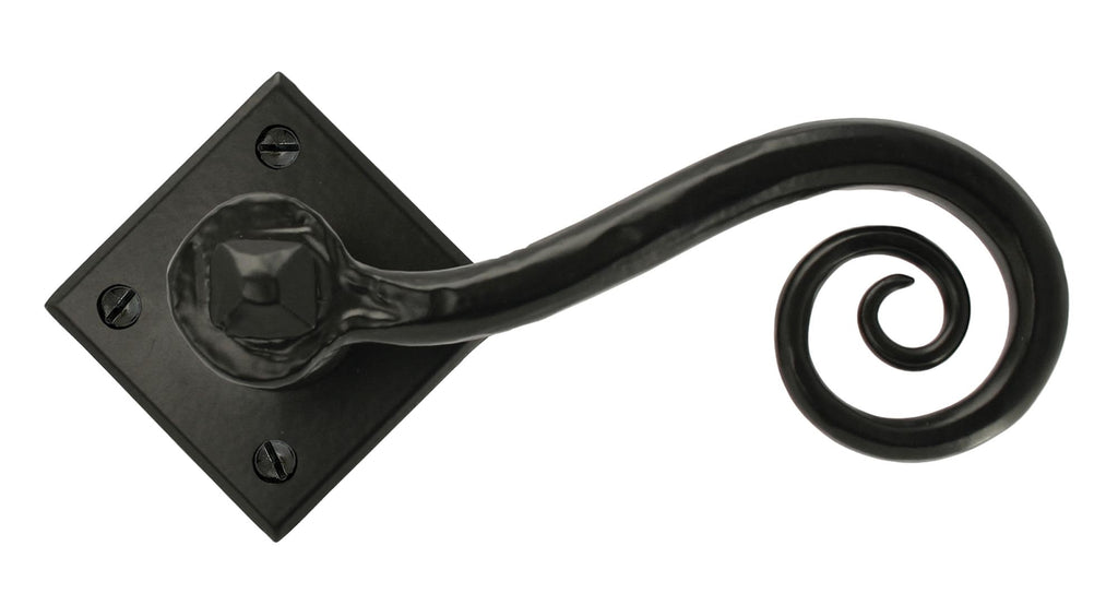 From The Anvil's Black Monkeytail Lever on Rose Set (Diamond)