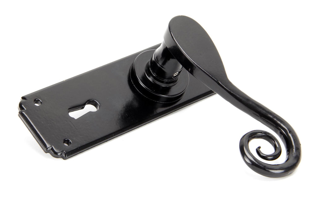 From The Anvil's Black Monkeytail Lever Lock Set