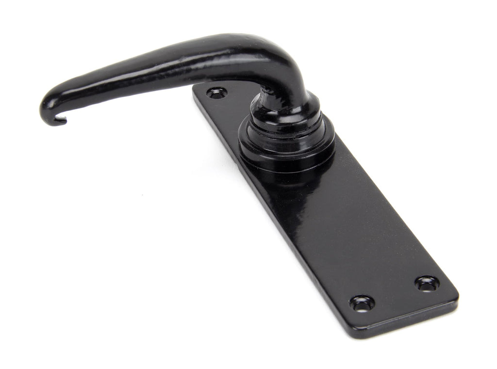 From The Anvil's Black Smooth Lever Latch Set