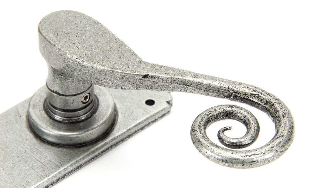 From The Anvil's Pewter Patina Monkeytail Lever Latch Set