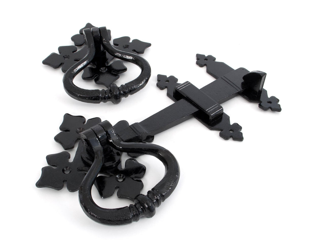 From The Anvil's Black Shakespeare Latch Set