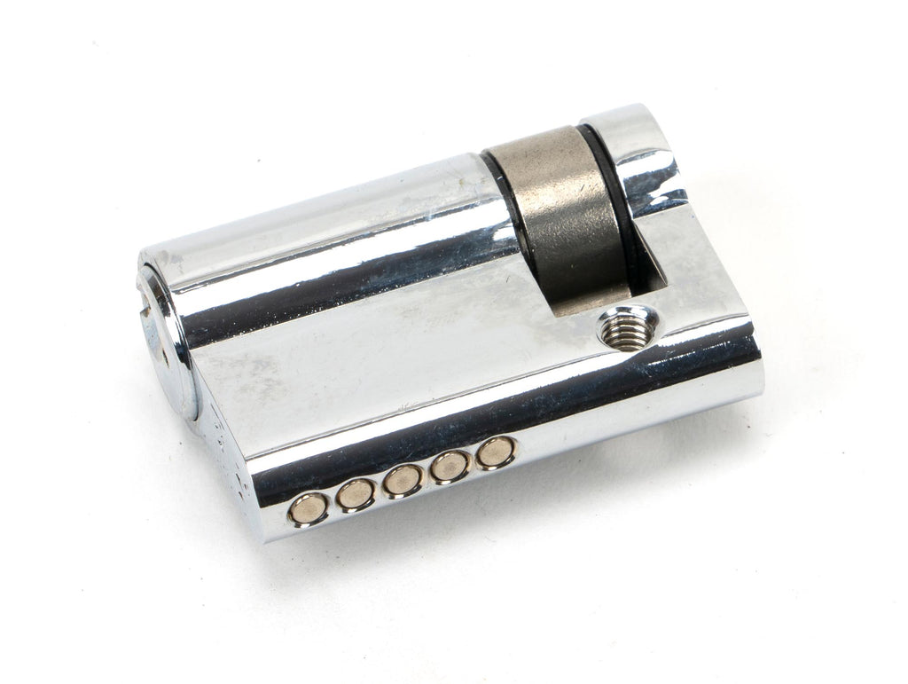 From The Anvil's Polished Chrome 5 Pin Single Cylinder