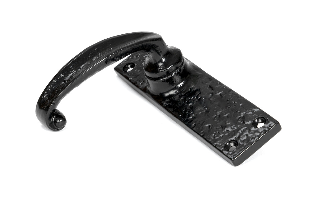 From The Anvil's Black Classic Lever Latch Set