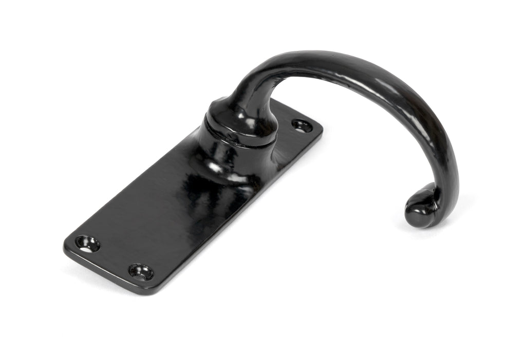 From The Anvil's Black Classic Lever Latch Set