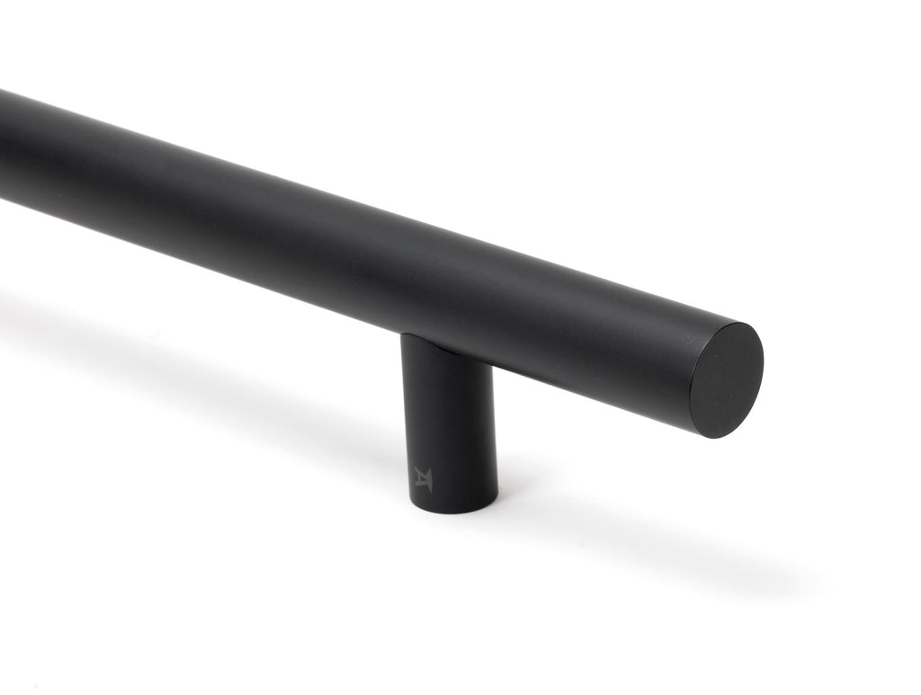 From The Anvil's Matt Black T Bar Handle Secret Fix 32mm dia