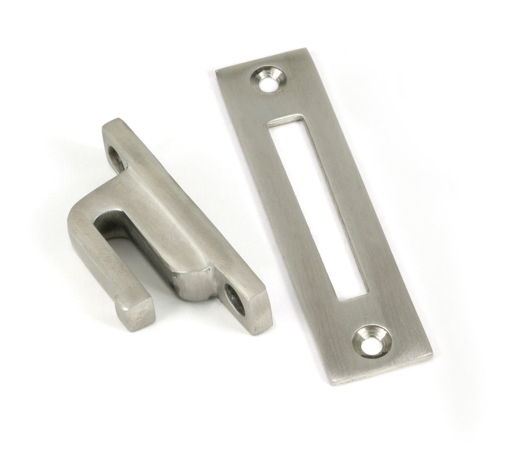 From The Anvil's Satin Marine SS (316) Locking Newbury Fastener