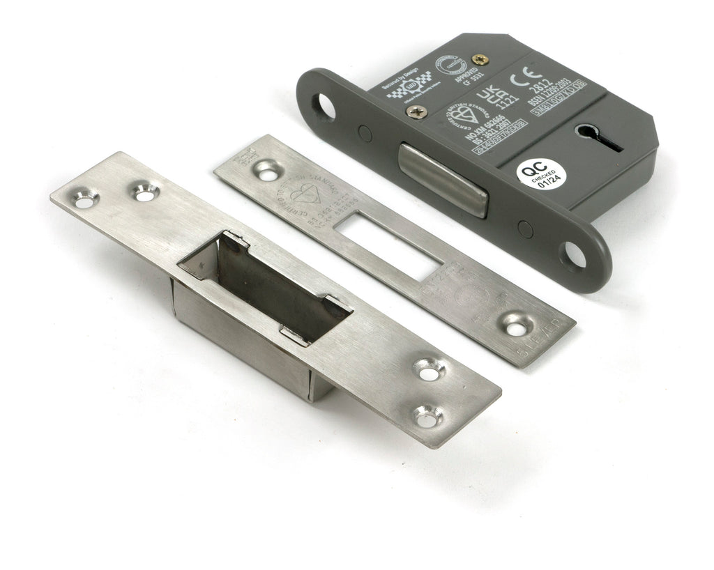 From The Anvil's Stainless Steel BS 5 Lever Deadlock KD